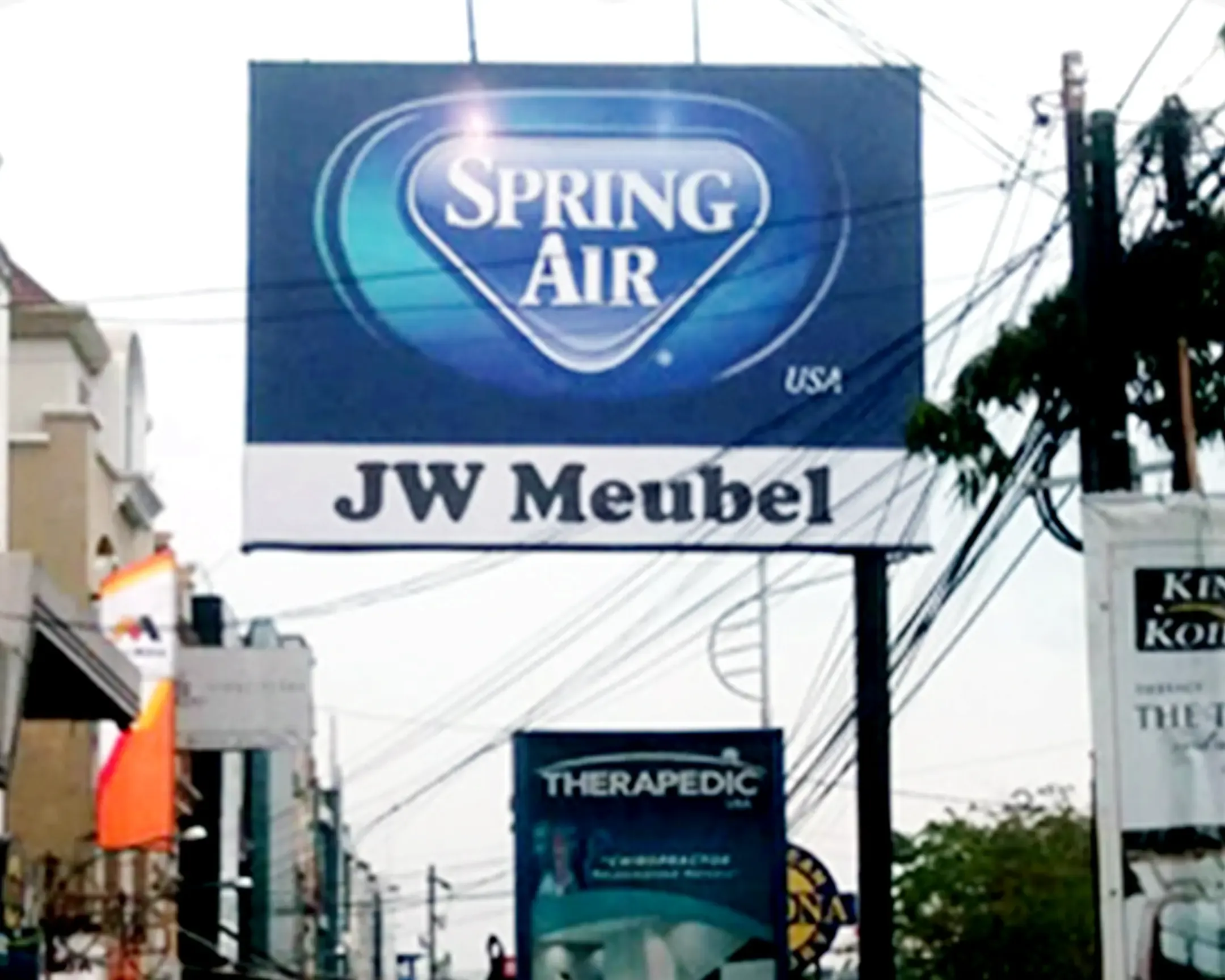 Single-Pole Signage